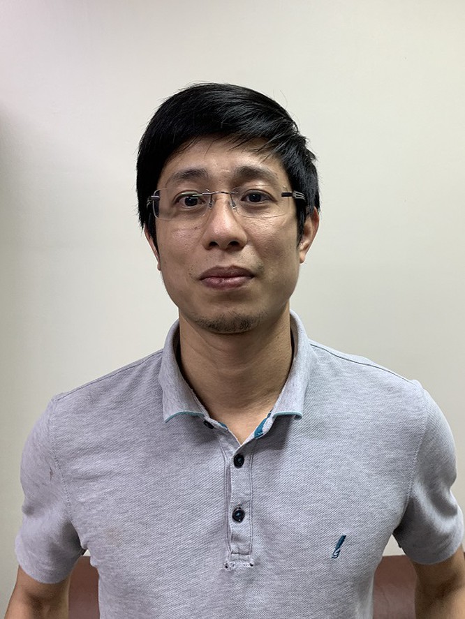 Liên quan vụ sai phạm trong mua sắm thiết bị chống COVID-19: Bắt Giám đốc Nguyễn Nhật Cảm và 6 cán bộ của CDC Hà Nội Liên quan vụ sai phạm trong mua sắm thiết bị chống COVID-19: Bắt Giám đốc Nguyễn Nhật Cảm và 6 cán bộ của CDC Hà Nội