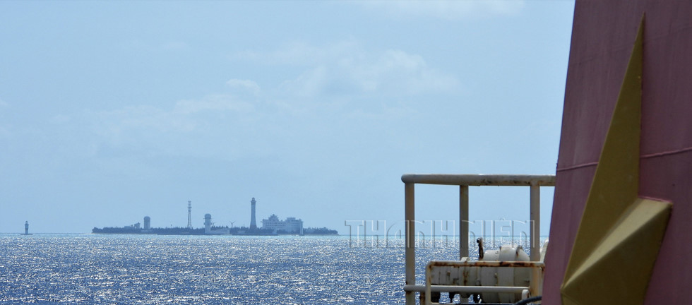 Hình ảnh mới nhất Trung Quốc xây dựng trái phép trên đá Gạc Ma