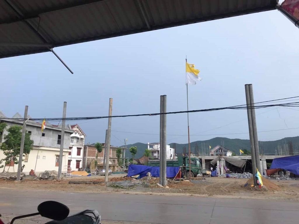 Linh mục Lượng lại lộng hành Linh mục Lượng lại lộng hành