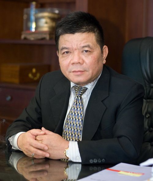 Bắt tạm giam ông Trần Bắc Hà Bắt tạm giam ông Trần Bắc Hà