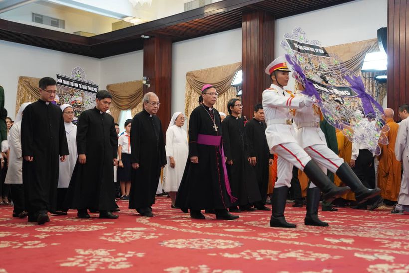 Lễ viếng nguyên Chủ tịch nước, đại tướng Lê Đức Anh Lễ viếng nguyên Chủ tịch nước, đại tướng Lê Đức Anh