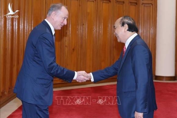 Thủ tướng Nguyễn Xuân Phúc cảm ơn Nga tặng Việt Nam vaccine Sputnik V Thủ tướng Nguyễn Xuân Phúc cảm ơn Nga tặng Việt Nam vaccine Sputnik V