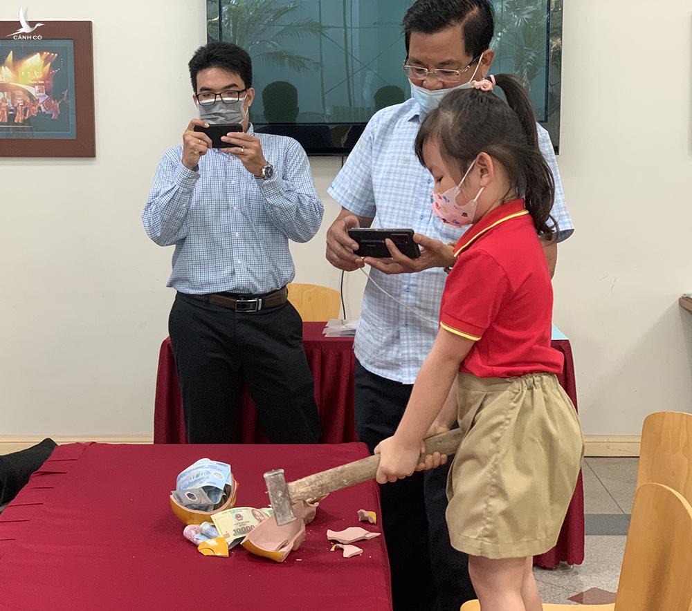 Cú đập nhỏ mang ý nghĩa lớn Cú đập nhỏ mang ý nghĩa lớn