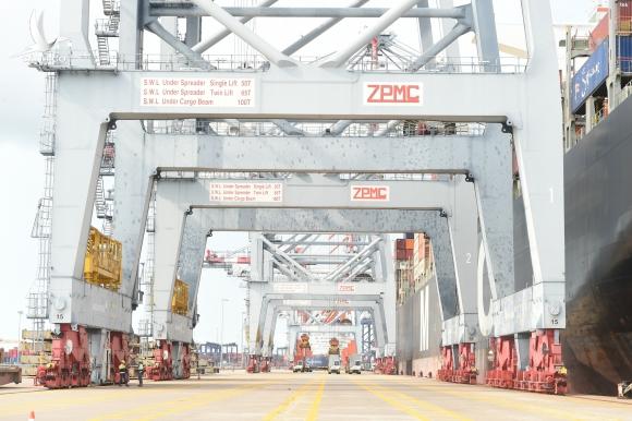 Thủ tướng Nguyễn Xuân Phúc kiểm tra “cửa ngõ giao thương phía Nam” Thủ tướng Nguyễn Xuân Phúc kiểm tra “cửa ngõ giao thương phía Nam”