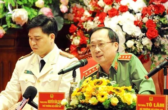 Bộ trưởng Tô Lâm đối thoại với đoàn viên thanh niên Công an Bộ trưởng Tô Lâm đối thoại với đoàn viên thanh niên Công an