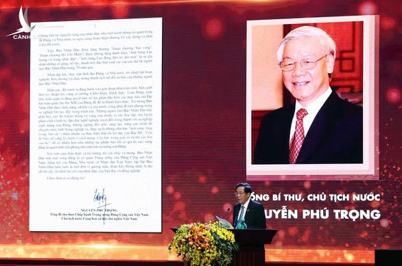 Tổng bí thư, Chủ tịch nước Nguyễn Phú Trọng chúc mừng báo Nhân Dân kỷ niệm 70 năm ra số đầu tiên Tổng bí thư, Chủ tịch nước Nguyễn Phú Trọng chúc mừng báo Nhân Dân kỷ niệm 70 năm ra số đầu tiên