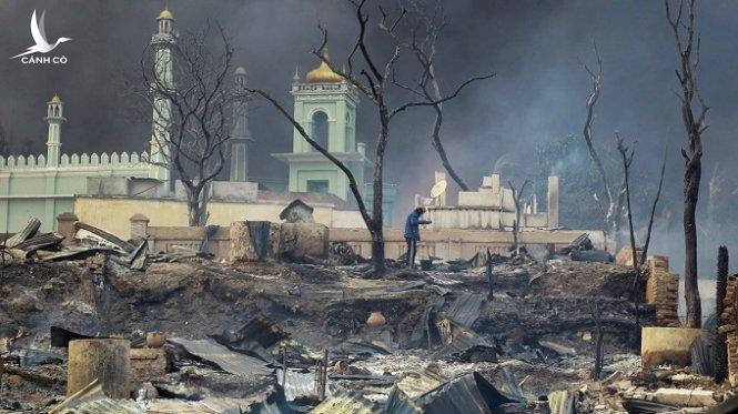 Về khả năng Trung Quốc can thiệp quân sự vào Myanmar Về khả năng Trung Quốc can thiệp quân sự vào Myanmar