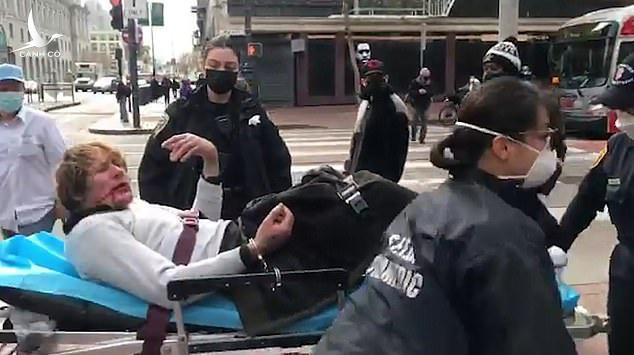 Cụ ông gốc Việt bị đánh nhập viện được 215.000 USD từ ủng hộ toàn cầu Cụ ông gốc Việt bị đánh nhập viện được 215.000 USD từ ủng hộ toàn cầu