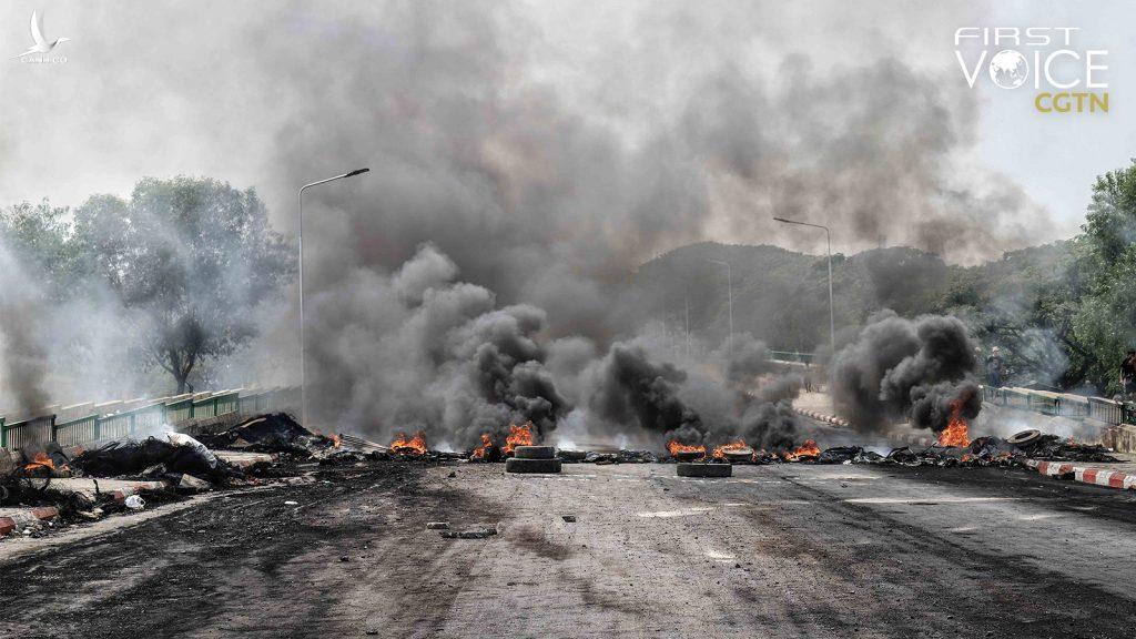 Về khả năng Trung Quốc can thiệp quân sự vào Myanmar Về khả năng Trung Quốc can thiệp quân sự vào Myanmar