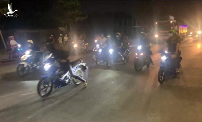 CSGT “lên gối” với quái xế Bình Chánh: Anh sai rồi!