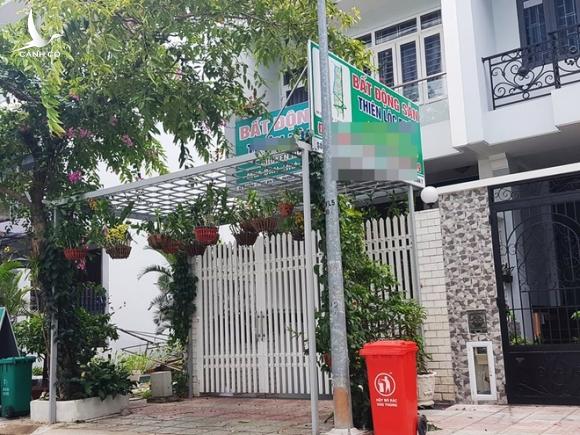 Lộ danh tính GĐ cty trúng thầu mỏ cát 2.812 tỉ đồng Lộ danh tính GĐ cty trúng thầu mỏ cát 2.812 tỉ đồng