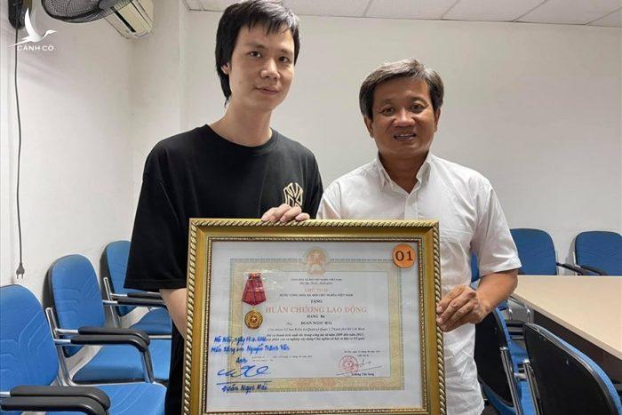 Ông Đoàn Ngọc Hải tặng Huân chương Lao động là đúng? Ông Đoàn Ngọc Hải tặng Huân chương Lao động là đúng?