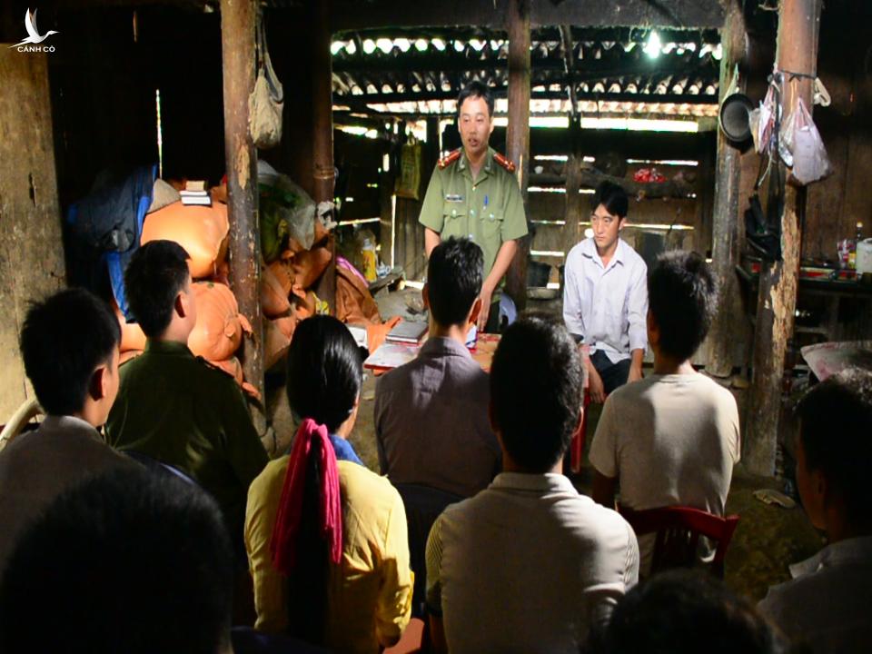 Tà đạo Dương Văn Mình đã lợi dụng vấn đề gì để dụ dỗ, lừa gạt người Mông? Tà đạo Dương Văn Mình đã lợi dụng vấn đề gì để dụ dỗ, lừa gạt người Mông?