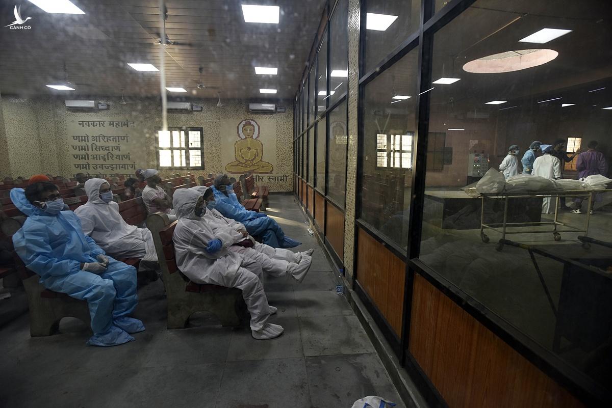 Bloomberg: Ấn Độ ‘như ngày tận thế’ Bloomberg: Ấn Độ ‘như ngày tận thế’