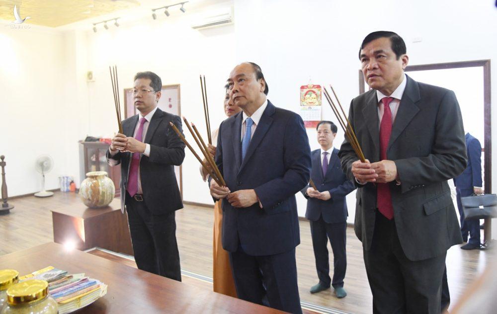 Luôn phải đặt người dân ở vị trí trung tâm