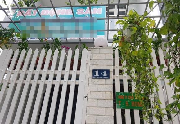 Lộ danh tính GĐ cty trúng thầu mỏ cát 2.812 tỉ đồng Lộ danh tính GĐ cty trúng thầu mỏ cát 2.812 tỉ đồng