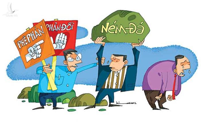 Đầu óc “bé hơn con ốc vít” mà đi chê hàng nội