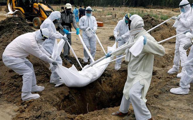 Thảm cảnh Covid-19 ở Ấn Độ: Thi thể chất chồng trong các lò hỏa táng, số người tử vong thực sự có thể bỏ xa thống kê Thảm cảnh Covid-19 ở Ấn Độ: Thi thể chất chồng trong các lò hỏa táng, số người tử vong thực sự có thể bỏ xa thống kê