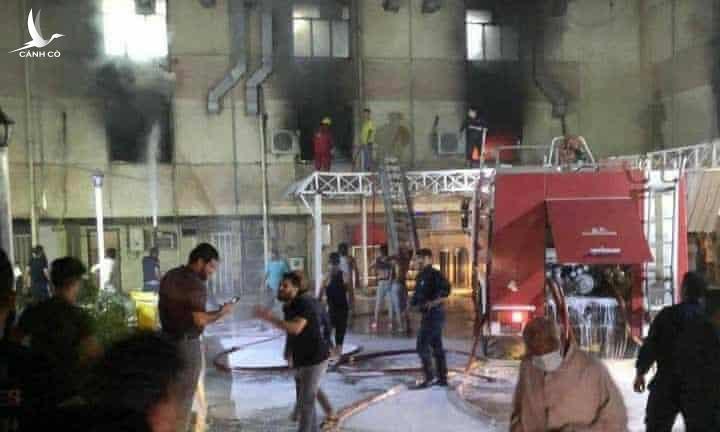 Ấn Độ: Nổ bình dưỡng khí trong bệnh viện điều trị Covid-19, 27 người chết Ấn Độ: Nổ bình dưỡng khí trong bệnh viện điều trị Covid-19, 27 người chết