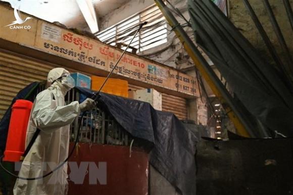 Thủ tướng Hun Sen nói gì về lệnh phong tỏa Phnom Penh? Thủ tướng Hun Sen nói gì về lệnh phong tỏa Phnom Penh?