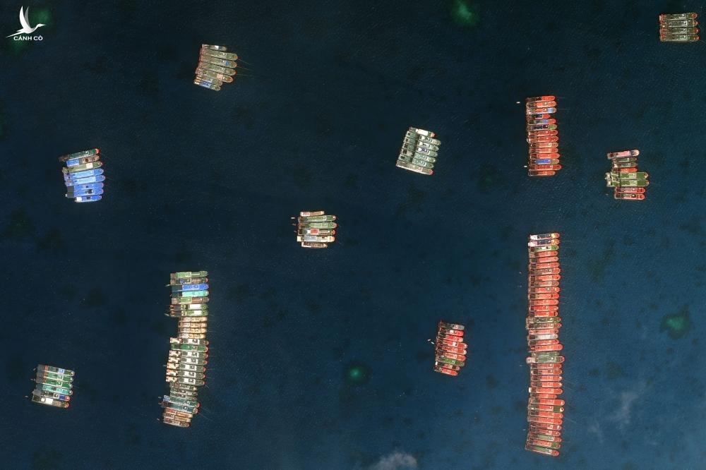 Lật mặt đội tàu cá khổng lồ Trung Quốc càn quét khắp thế giới