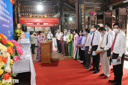 Sự “lạc lõng” của đám rận chủ quốc nội trong Ngày hội toàn dân Sự “lạc lõng” của đám rận chủ quốc nội trong Ngày hội toàn dân