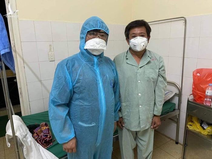 Ông Đoàn Ngọc Hải âm tính lần 2 với SARS-CoV-2, vừa được xuất viện Ông Đoàn Ngọc Hải âm tính lần 2 với SARS-CoV-2, vừa được xuất viện