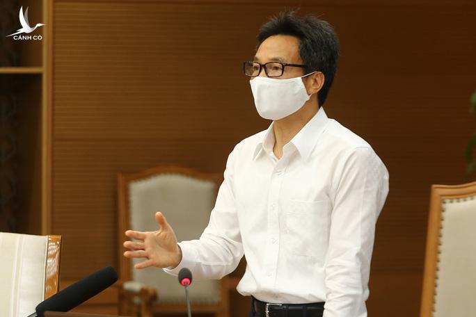 Phó Thủ tướng Vũ Đức Đam lý giải vì sao TP Hà Nội không giãn cách xã hội Phó Thủ tướng Vũ Đức Đam lý giải vì sao TP Hà Nội không giãn cách xã hội