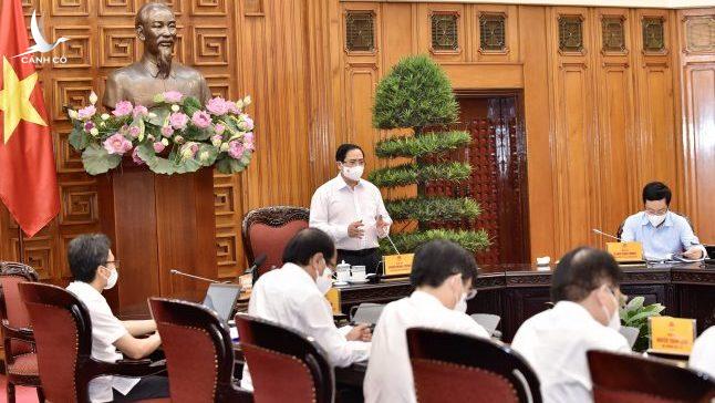 Thủ tướng chỉ ra 7 nguyên nhân bùng phát dịch Covid-19 Thủ tướng chỉ ra 7 nguyên nhân bùng phát dịch Covid-19