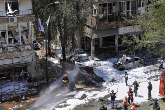 Gaza trải qua ngày đẫm máu, cảnh báo chiến tranh kéo dài Gaza trải qua ngày đẫm máu, cảnh báo chiến tranh kéo dài