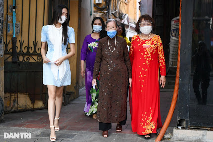 Sự “lạc lõng” của đám rận chủ quốc nội trong Ngày hội toàn dân Sự “lạc lõng” của đám rận chủ quốc nội trong Ngày hội toàn dân