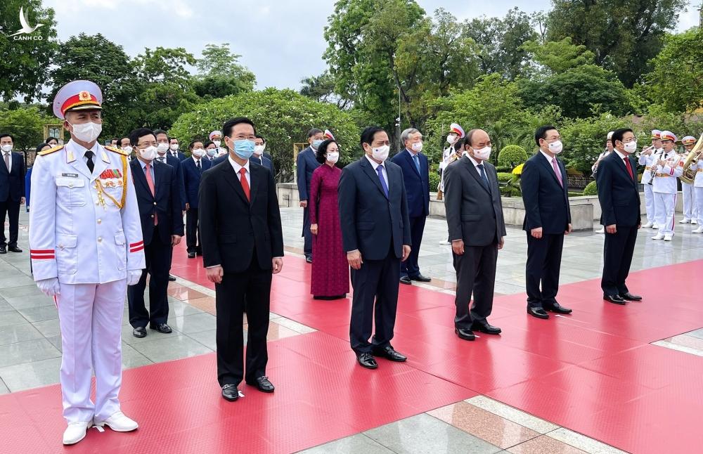 Lãnh đạo Đảng, Nhà nước viếng Chủ tịch Hồ Chí Minh Lãnh đạo Đảng, Nhà nước viếng Chủ tịch Hồ Chí Minh