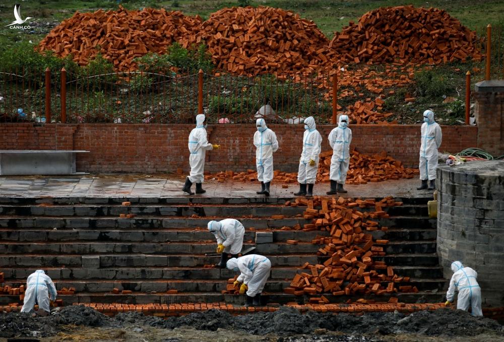 Nước Mỹ vừa ‘tiến thêm một bước’ để giúp thế giới có nhiều vaccine hơn Nước Mỹ vừa ‘tiến thêm một bước’ để giúp thế giới có nhiều vaccine hơn