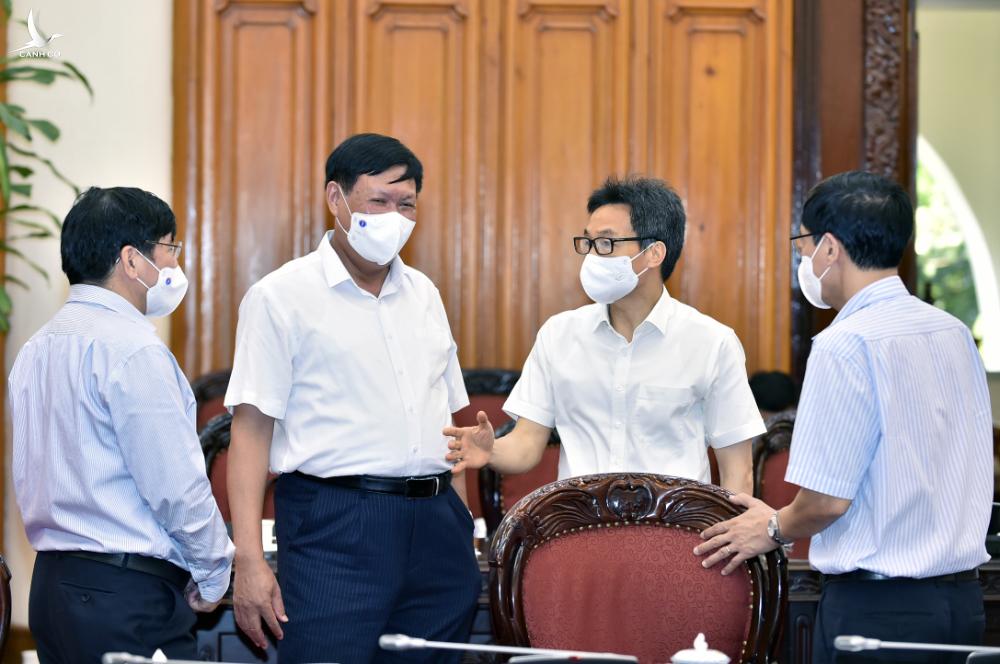 Quyết tâm đẩy lùi dịch bệnh, bảo vệ sức khỏe nhân dân là trên hết