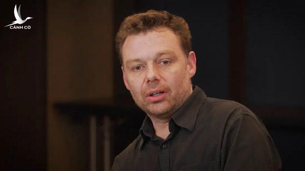 Việt Nam ‘chọn con đường khó nhất’ trong chống dịch Việt Nam ‘chọn con đường khó nhất’ trong chống dịch