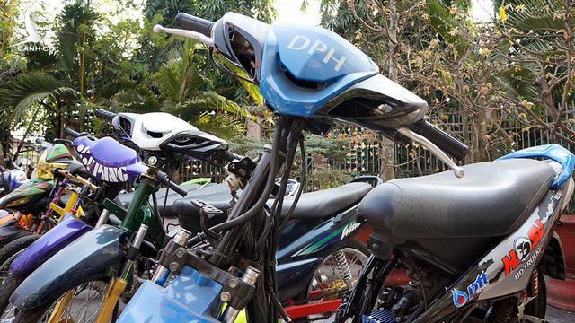 Hơn 50 quái xế tụ tập “biểu diễn” khi đang giãn cách xã hội