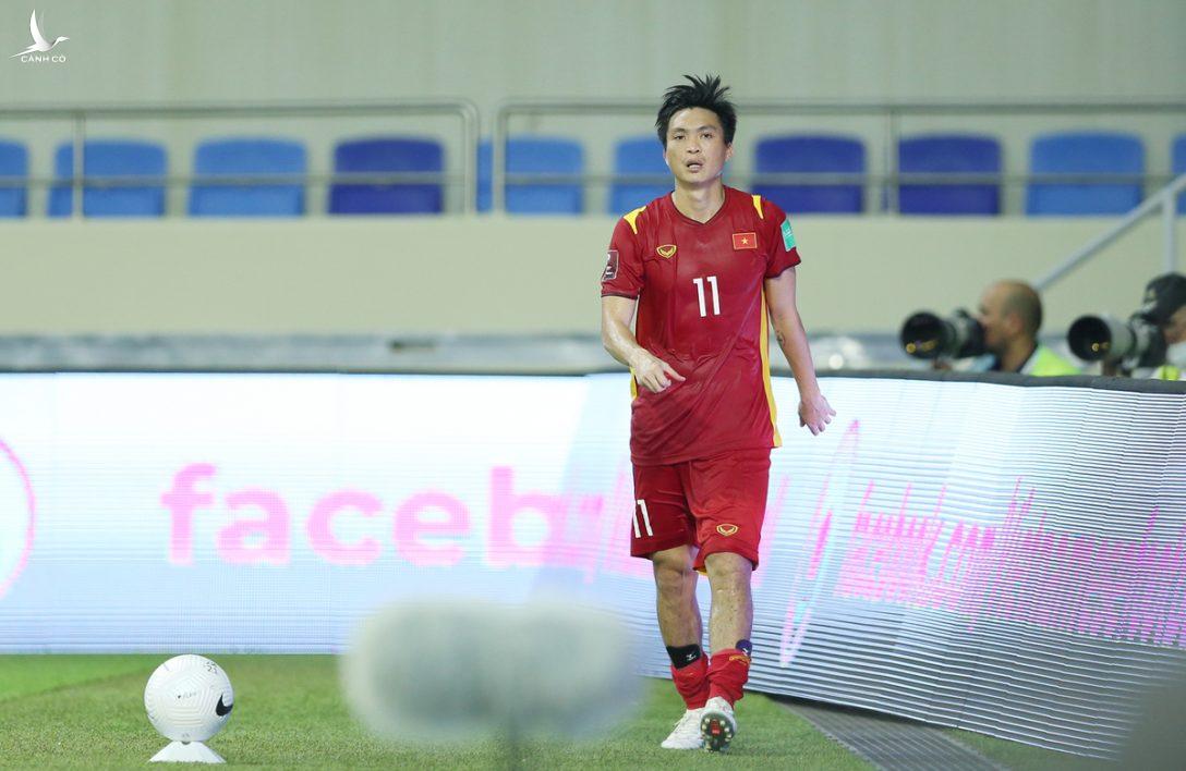 Những pha chơi xấu không thể đỡ của tuyển Indonesia Những pha chơi xấu không thể đỡ của tuyển Indonesia