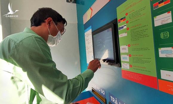 TP HCM giảm nửa nhân sự làm việc tại trụ sở nhà nước TP HCM giảm nửa nhân sự làm việc tại trụ sở nhà nước