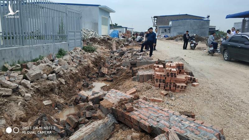 NÓNG: Hải Phòng cưỡng chế 159 công trình trái phép trên đất quốc phòng