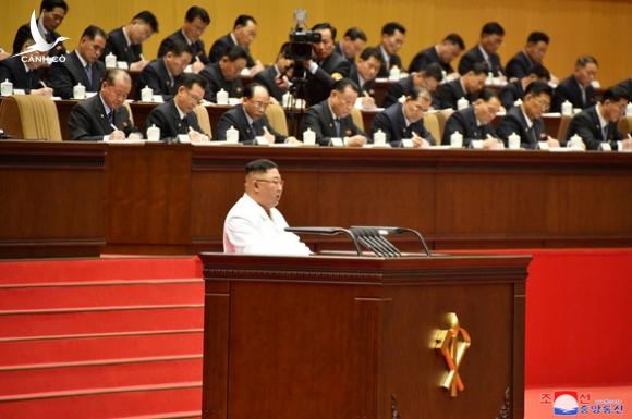 Triều Tiên giới thiệu vị trí quyền lực thứ hai chỉ sau ông Kim Jong Un Triều Tiên giới thiệu vị trí quyền lực thứ hai chỉ sau ông Kim Jong Un