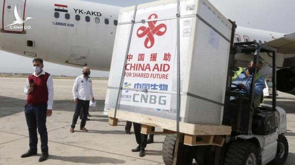 Mỹ thách thức ngoại giao vaccine của Trung Quốc