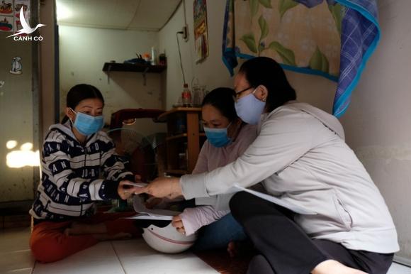 TP.HCM vận hành gói an sinh lần 2, dự kiến khoảng 1.076 tỉ TP.HCM vận hành gói an sinh lần 2, dự kiến khoảng 1.076 tỉ