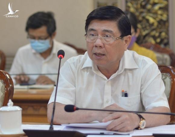 Chủ tịch TPHCM nói lý do dừng các chốt kiểm soát Covid-19 tại cửa ngõ Chủ tịch TPHCM nói lý do dừng các chốt kiểm soát Covid-19 tại cửa ngõ