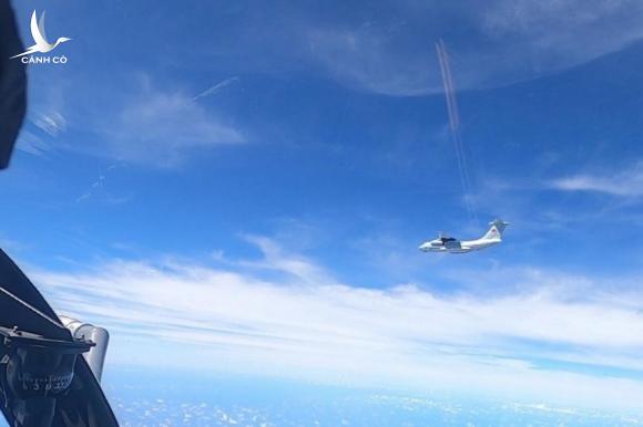 Liên tiếp quấy đảo vùng biển, Trung Quốc lại quấy đảo vùng trời Biển Đông Liên tiếp quấy đảo vùng biển, Trung Quốc lại quấy đảo vùng trời Biển Đông