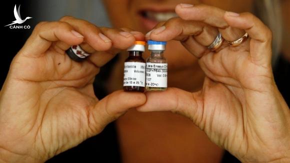 Cuba – Hành trình cường quốc y tế – Kỳ 2: Kiểm soát HIV/AIDS và vắc xin ung thư phổi Cuba – Hành trình cường quốc y tế – Kỳ 2: Kiểm soát HIV/AIDS và vắc xin ung thư phổi