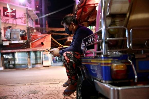 Thái Lan, Campuchia ghi nhận số ca tử vong cao nhất, Úc phong tỏa Melbourne Thái Lan, Campuchia ghi nhận số ca tử vong cao nhất, Úc phong tỏa Melbourne