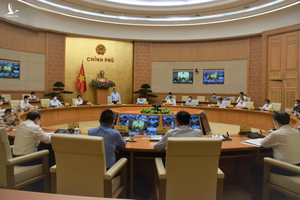 TP.HCM sẵn sàng cho việc ứng phó khi có 20.000 ca mắc COVID-19 TP.HCM sẵn sàng cho việc ứng phó khi có 20.000 ca mắc COVID-19