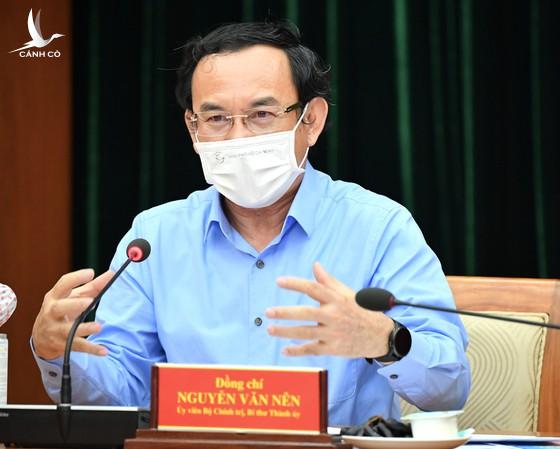 Người dân yên tâm cùng chung tay với TPHCM chống dịch Người dân yên tâm cùng chung tay với TPHCM chống dịch