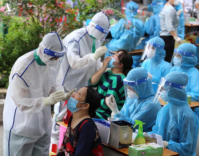 Trò đùa vô ý thức với lãnh đạo TPHCM Trò đùa vô ý thức với lãnh đạo TPHCM