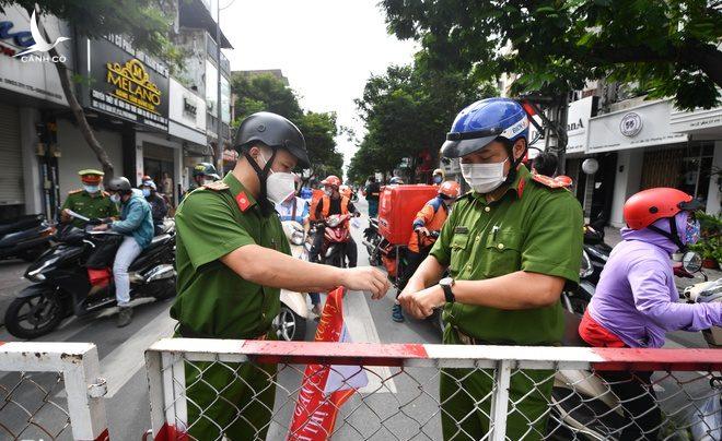 Cho phép thí điểm cách ly F1 tại nhà trên toàn quốc Cho phép thí điểm cách ly F1 tại nhà trên toàn quốc